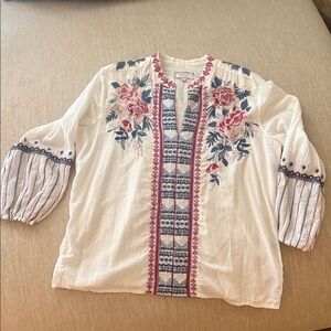 Johnny Was White Blouse with Pink, Rose and Blue Embroidery